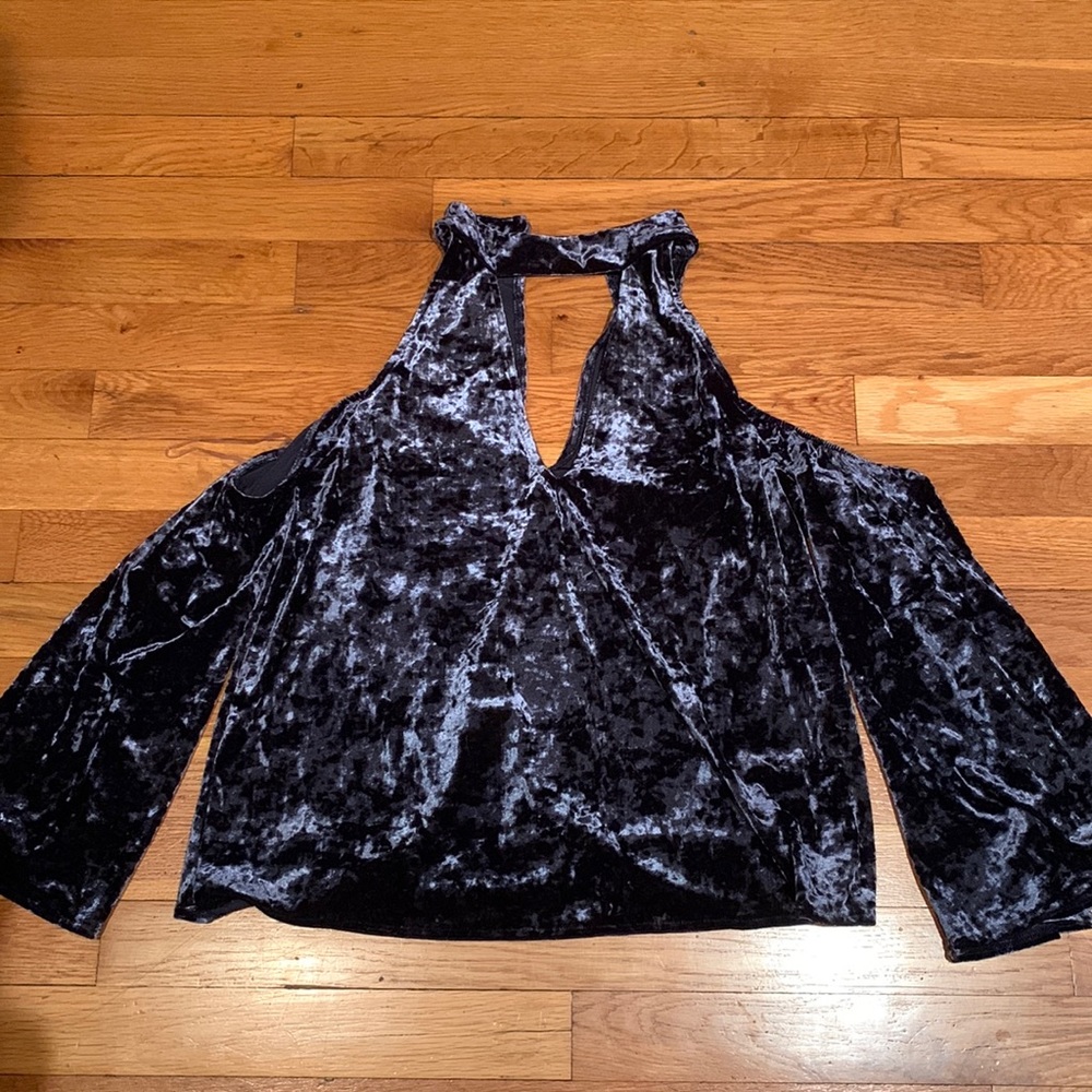 Velvet top